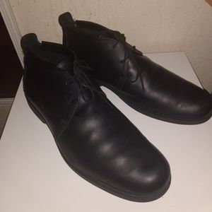 Timberland Earthkeeper boots. Black size 10.5